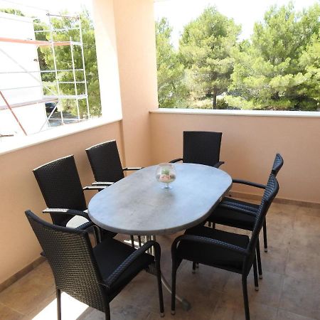 Apartmani Hrvoje Klarić - Srima Vodice Zewnętrze zdjęcie