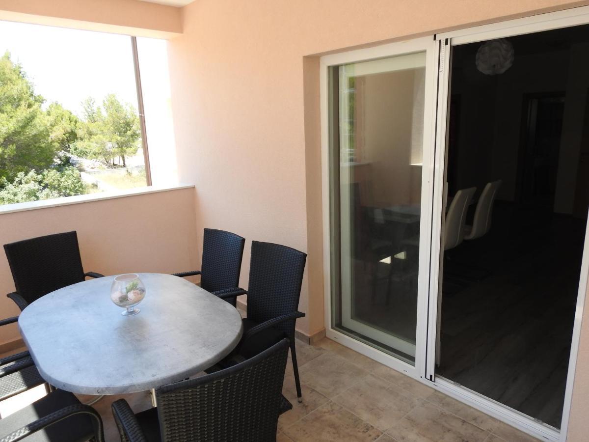 Apartmani Hrvoje Klarić - Srima Vodice Zewnętrze zdjęcie